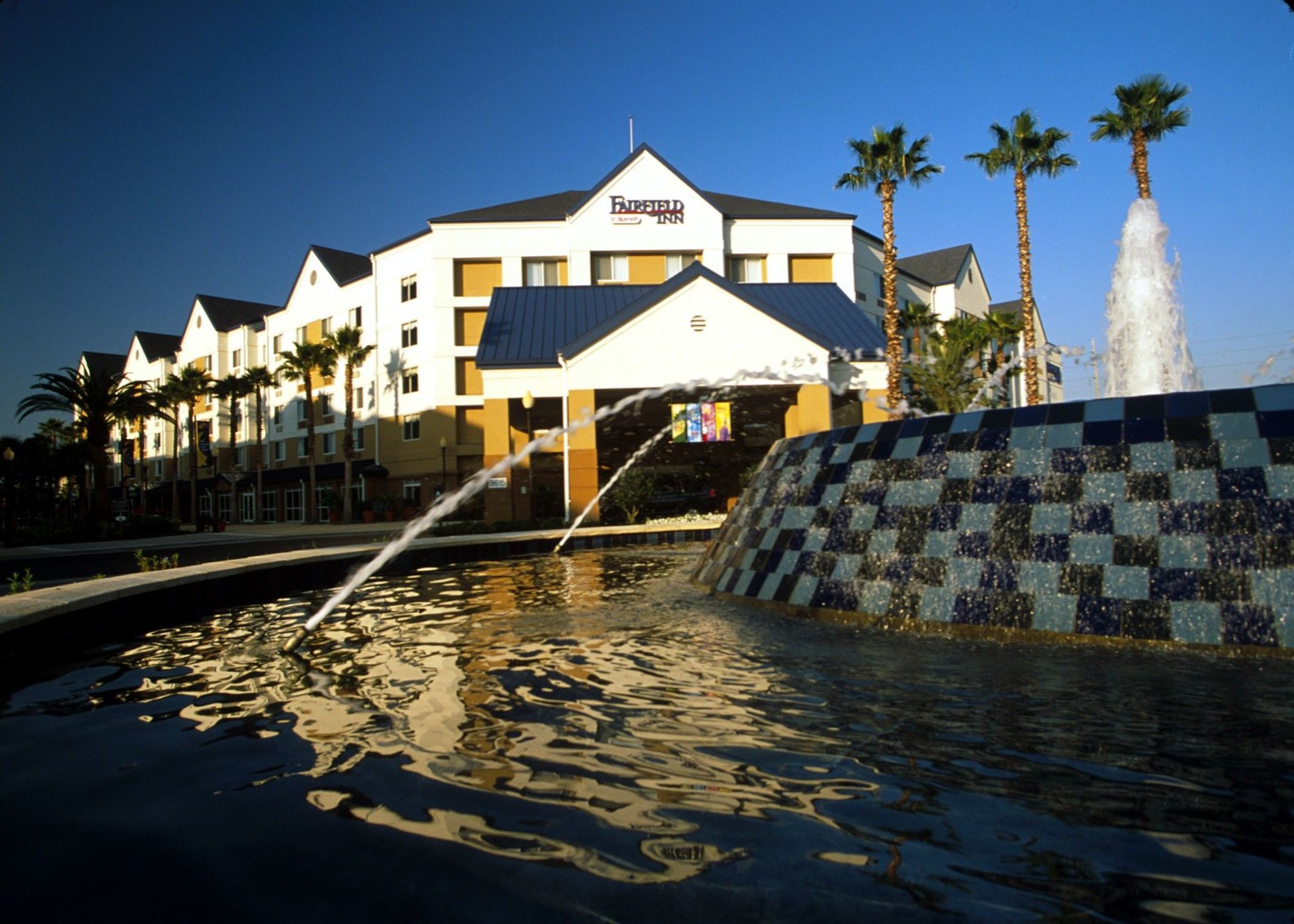 Fairfield Inn & Suites By Marriott Orlando Lake Buena Vista In The Marriott Village Exterior foto